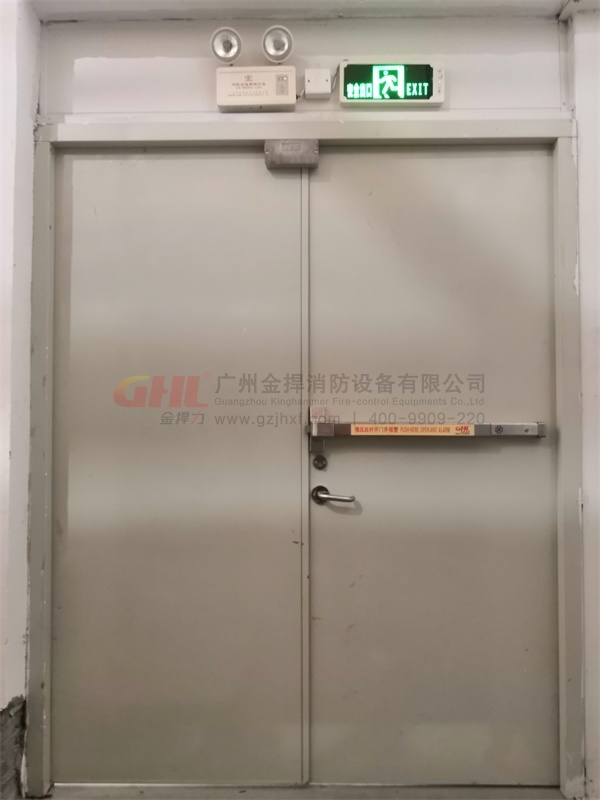 金捍力蜂鳴報(bào)警逃生門(mén)鎖加雙門(mén)器組合系統(tǒng)