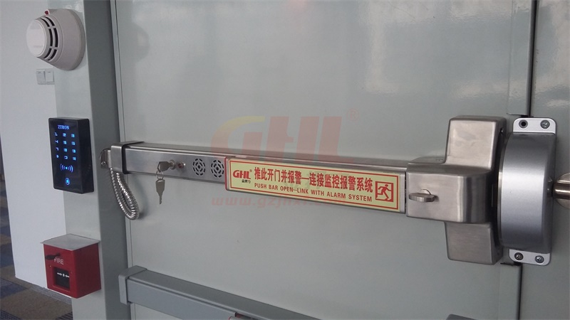 報警逃生門鎖推壓開門并報警，防盜防撬。