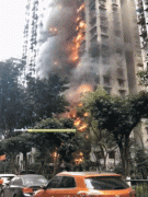 重慶火災(zāi)消防通道被堵逃生門(mén)上鎖，我們還沒(méi)吃夠教訓(xùn)嗎？