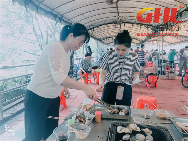 燒烤講究新鮮、火候，正如金捍力推桿鎖千錘百煉