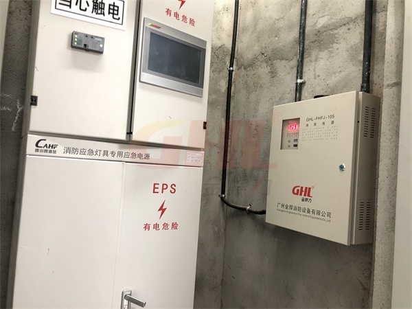 電動閉門器接入防火門監(jiān)控系統(tǒng)，由金捍力防火門監(jiān)控主機聯(lián)動控制。