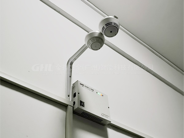 控制器聯(lián)動(dòng)煙感和溫感