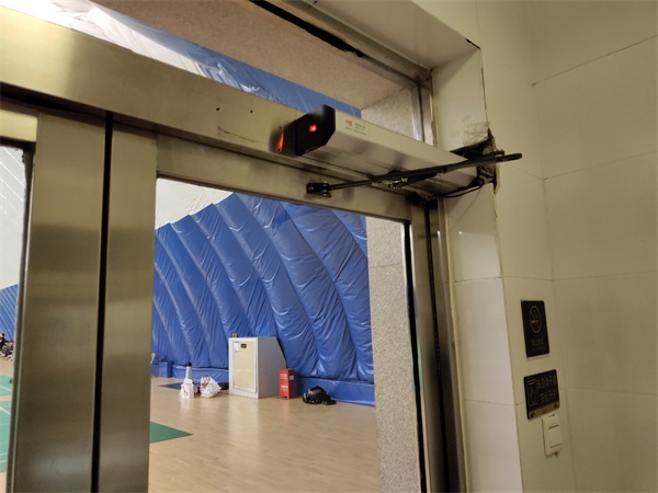 金捍力自動(dòng)平開(kāi)門機(jī)